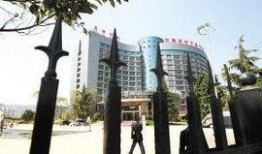 云南学校餐饮最新爆料,食品安全与营养均衡亟待解决